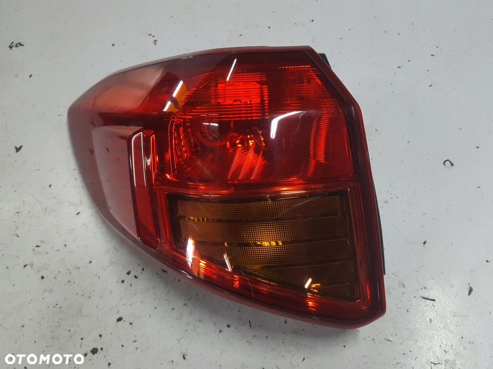 SUZUKI VITARA 3 III 15-17r LAMPA LEWA TYŁ TYLNA - 1