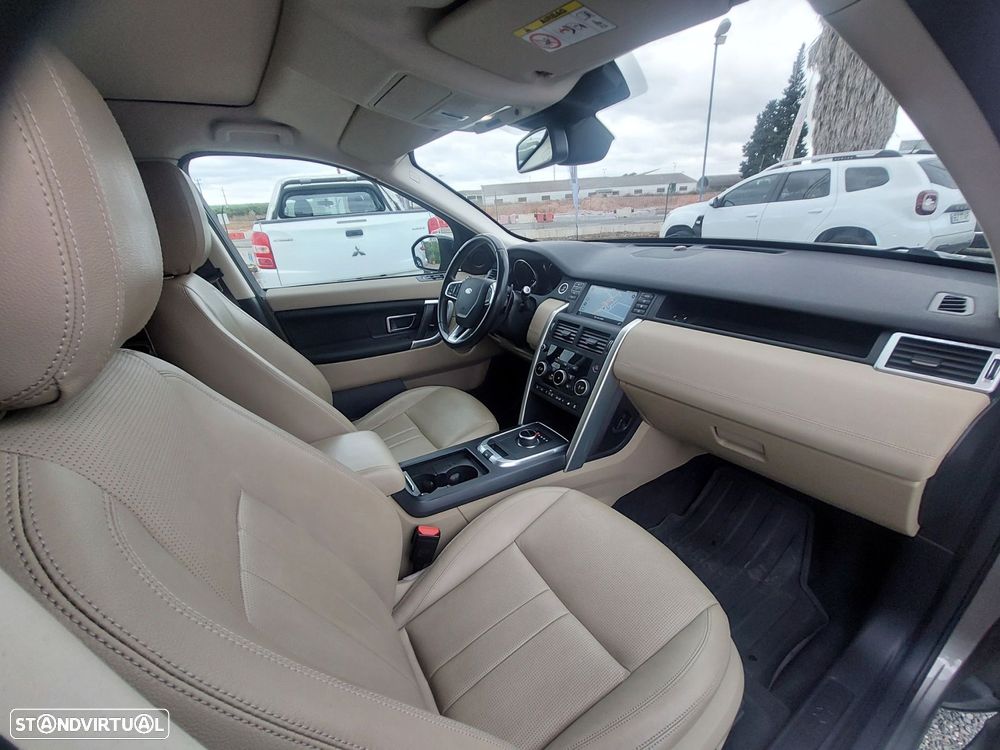 Land Rover Discovery Sport 2.0 TD4 HSE Luxury Auto - 15