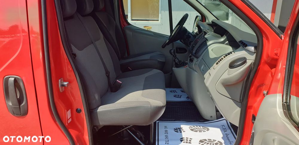 Renault Trafic - 11