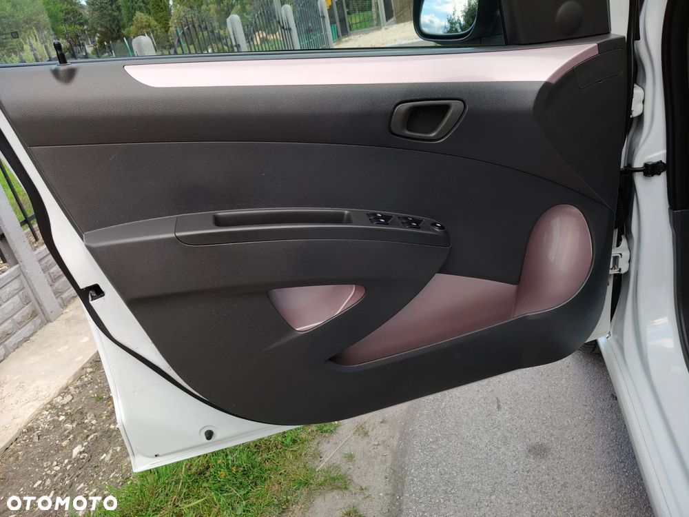 Chevrolet Spark 1.2 LT+ - 36