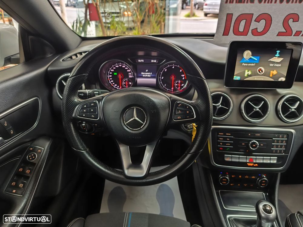 Mercedes-Benz CLA 200 - 9