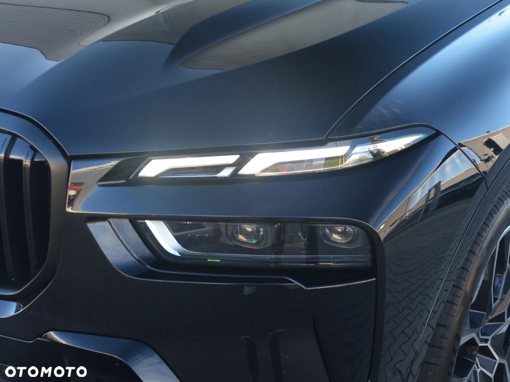 BMW X7 2024