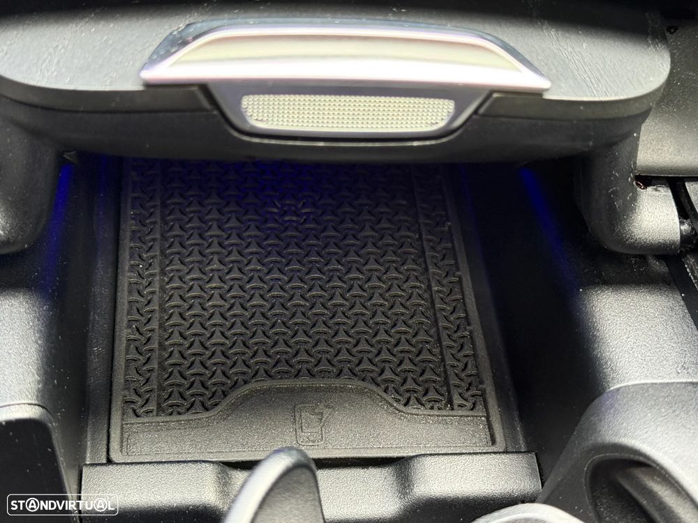 Mercedes-Benz E 300 - 48