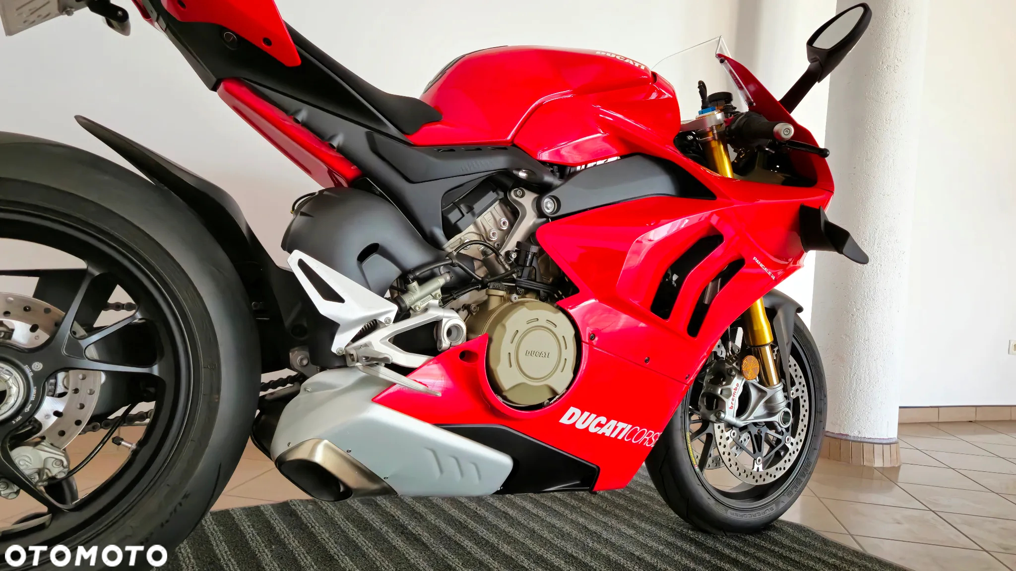 Ducati Panigale V4S - 16