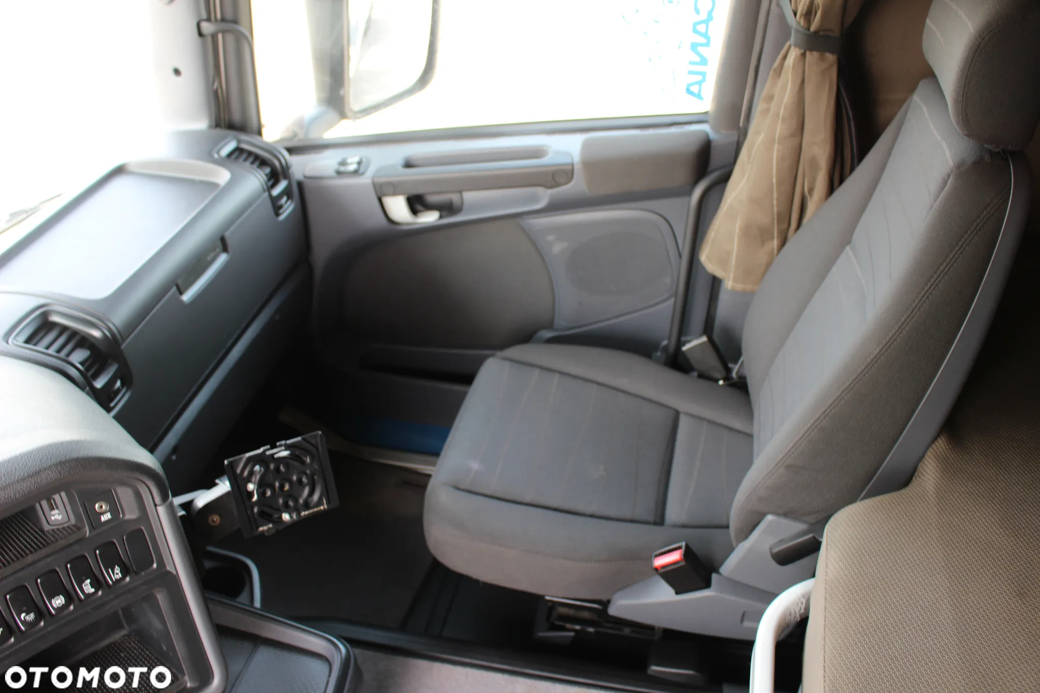 Scania R450 /XENON/ GPS/  STANDARD/ BL.MOSTU /RETARDER /*SERWIS*/ SUPER STAN / - 31