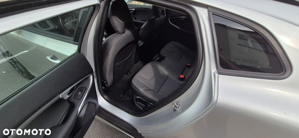 Volvo V40 Cross Country D2 Geartronic - 14