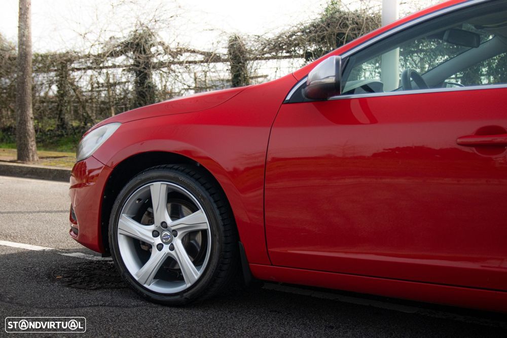 Volvo S60 1.6 D2 Drive Momentum Start/Stop - 28