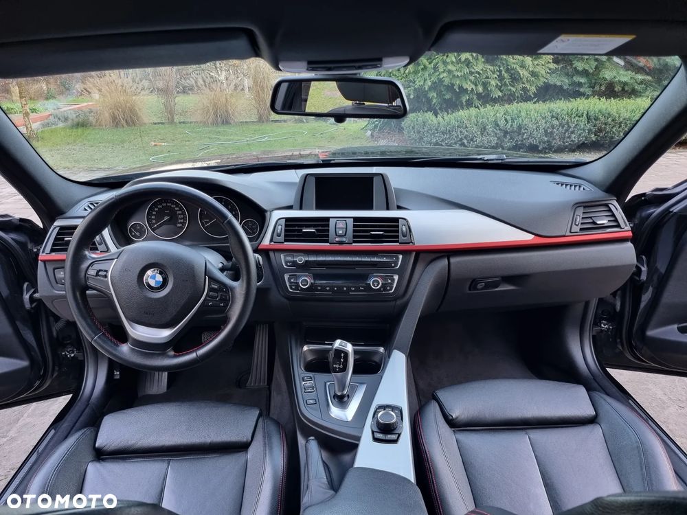 BMW Seria 3 328i Sport Line - 15