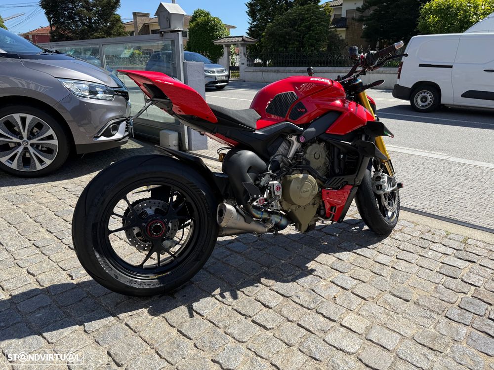 Ducati Streetfighter V4S - 10
