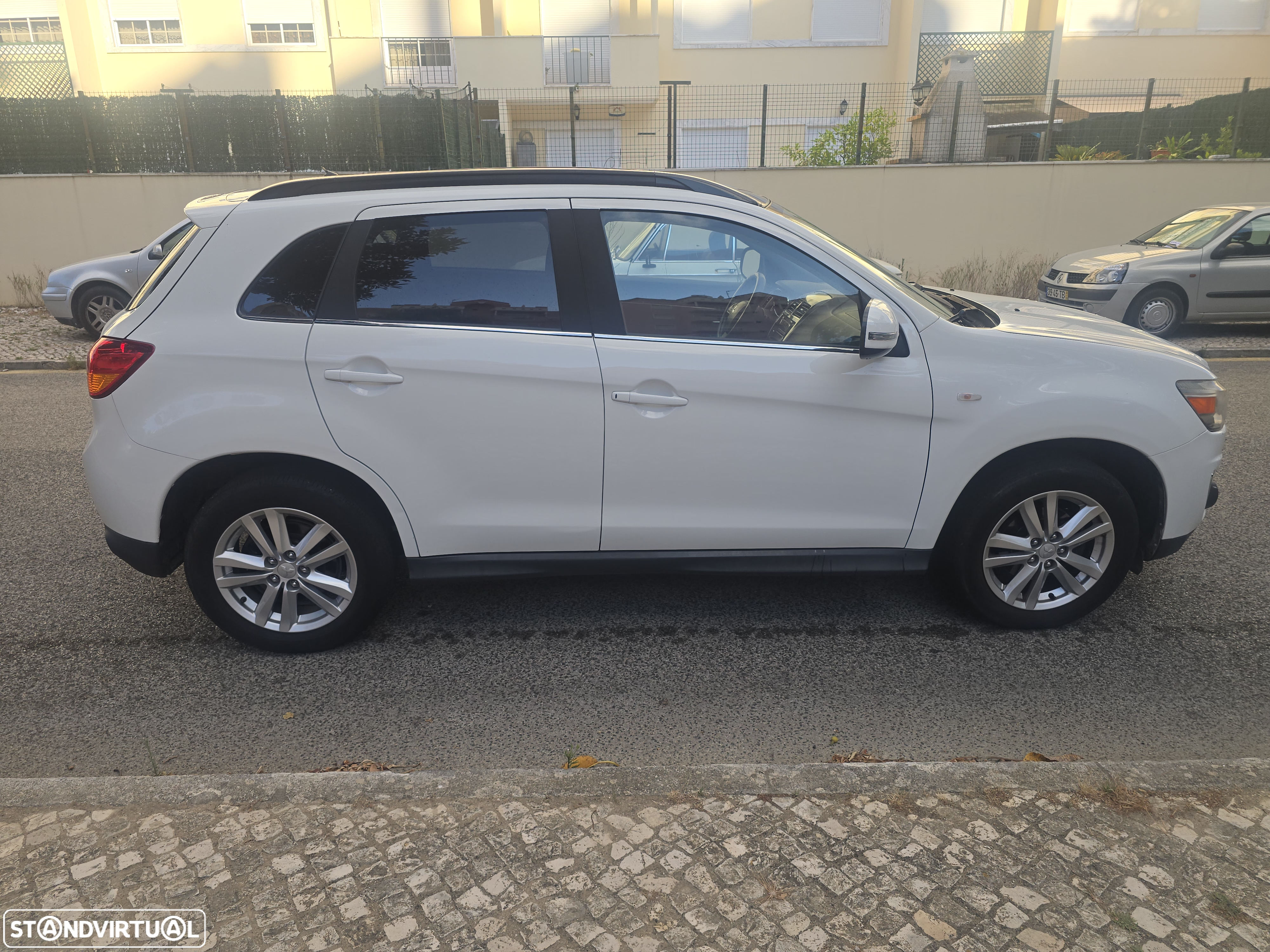 Mitsubishi ASX 1.8 DI-D Intense - 6