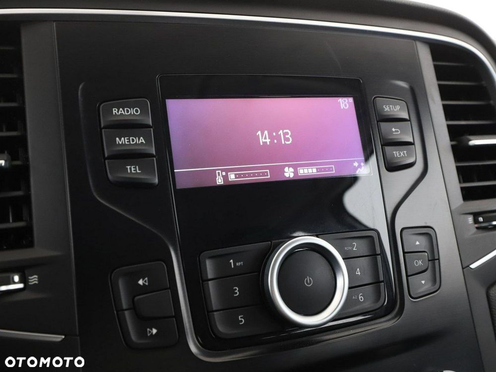 Renault Megane ENERGY TCe 100 LIFE - 19