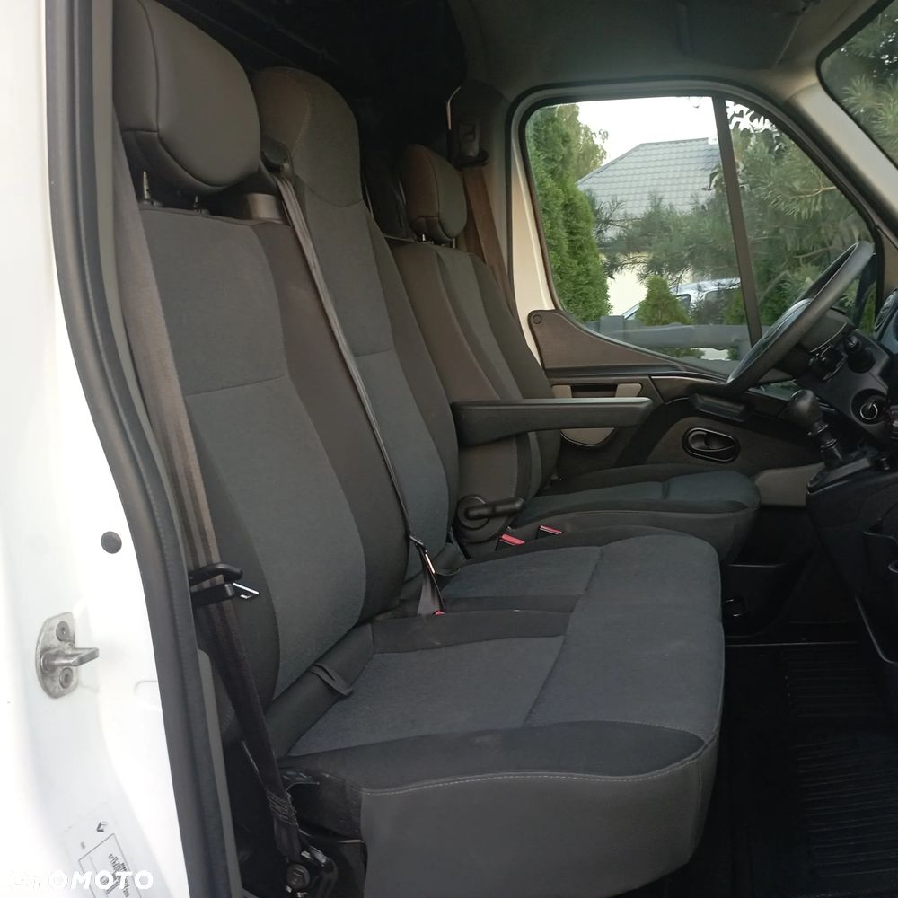 Renault Master - 18