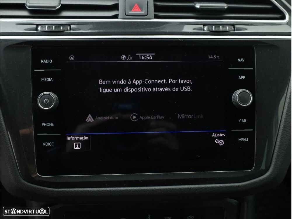 VW Tiguan 2.0 TDI Conceptline - 21