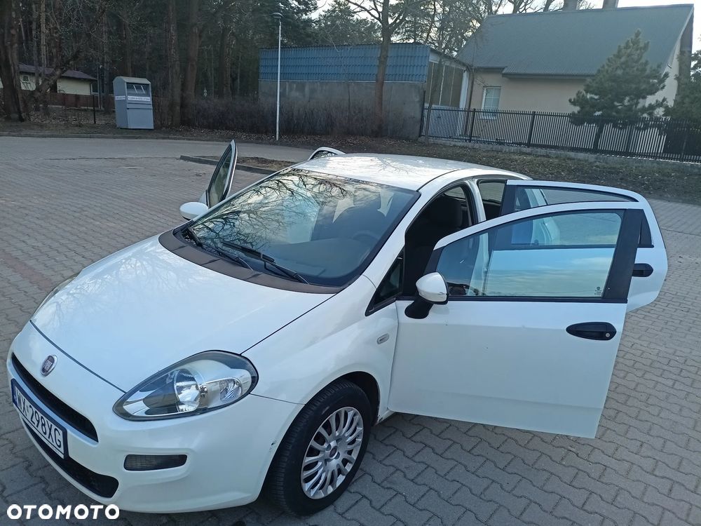 Fiat Punto 1.4 Estiva S&S - 9