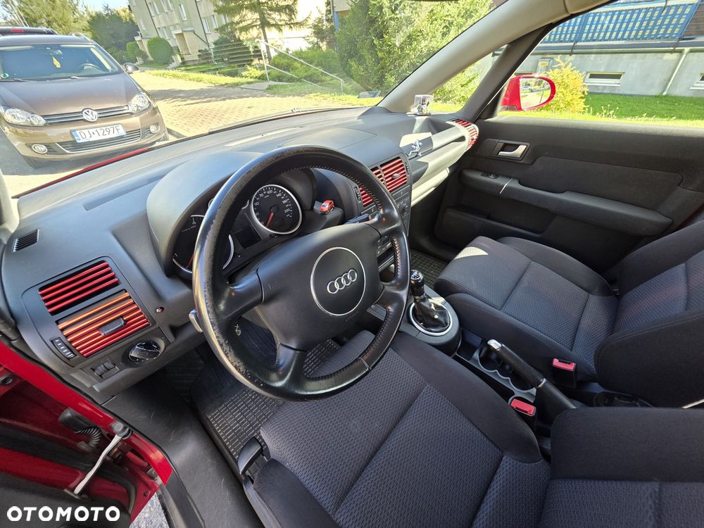 Audi A2 - 8