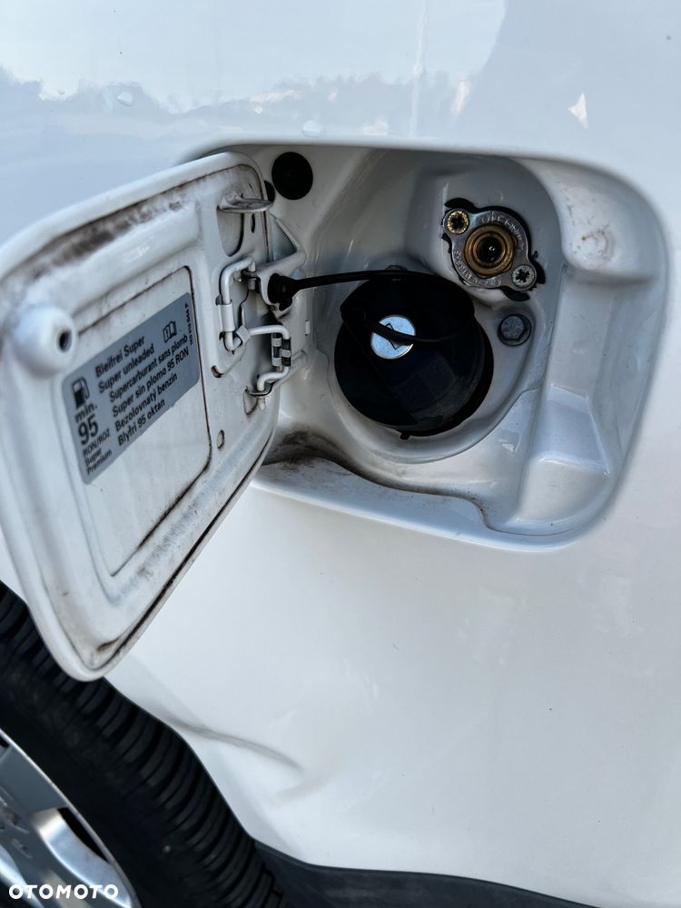 Volkswagen Caddy - 16