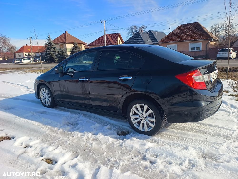 Honda Civic - 4