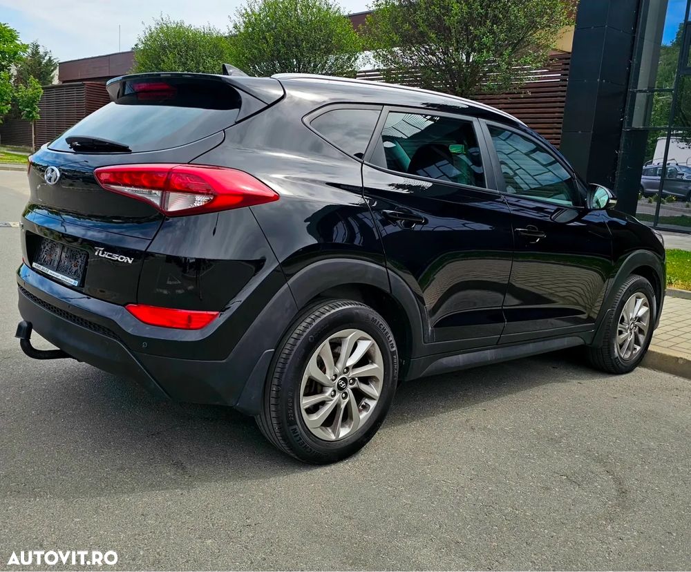 Hyundai Tucson blue 1.7 CRDi 2WD DCT Premium - 21