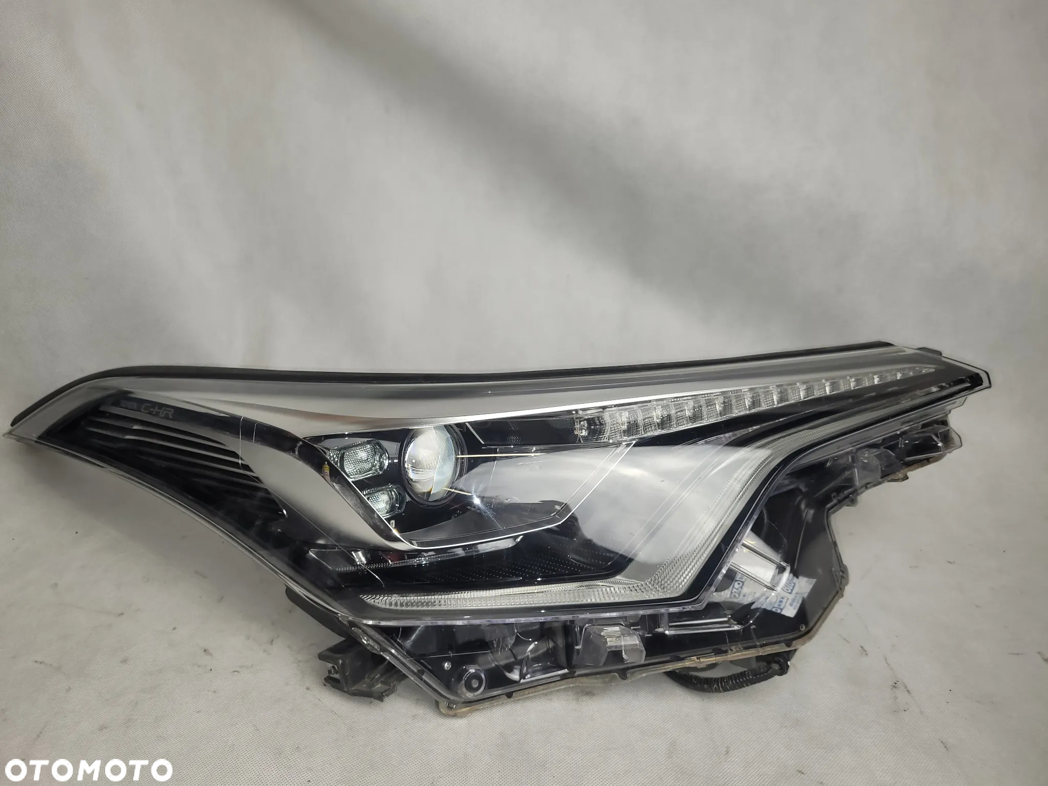 TOYOTA CHR CH-R- LAMPA LAMPY PRZEDNIE PRZÓD - 4