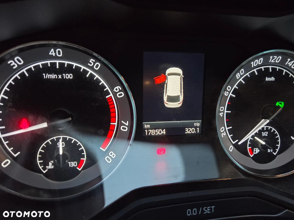 Skoda Superb 2.0 TSI Style DSG - 7