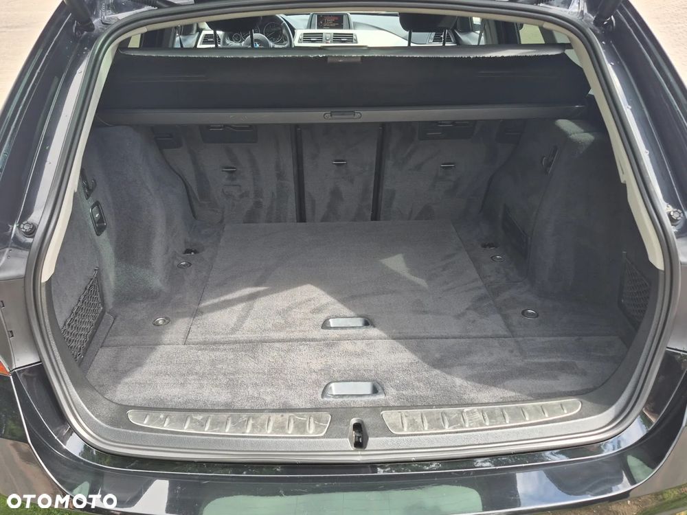 BMW Seria 3 316d - 17