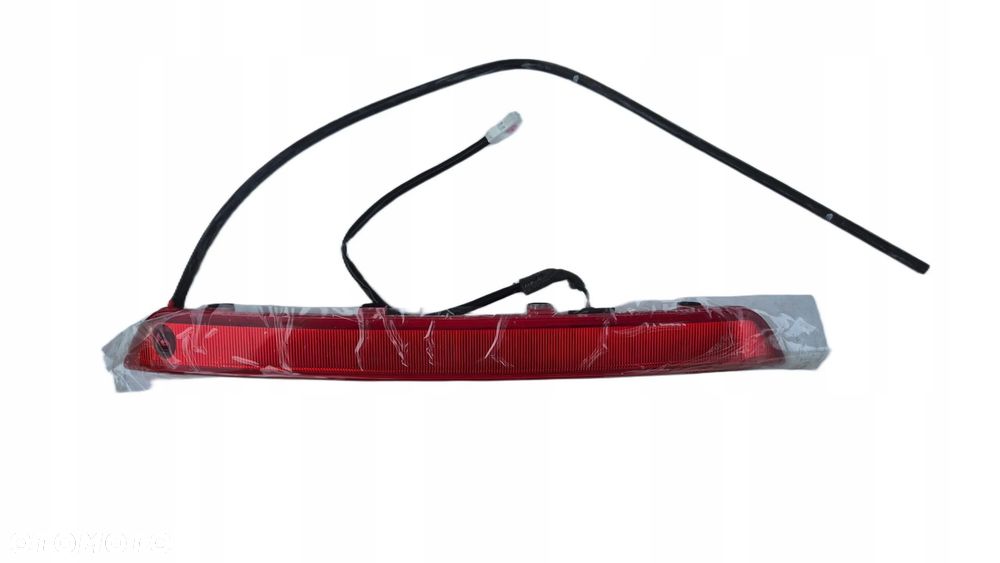 Lampa Światło 3 Trzeci Stop + Sprysk Kia Ceed II Kombi OE 92700-A23 Nowa