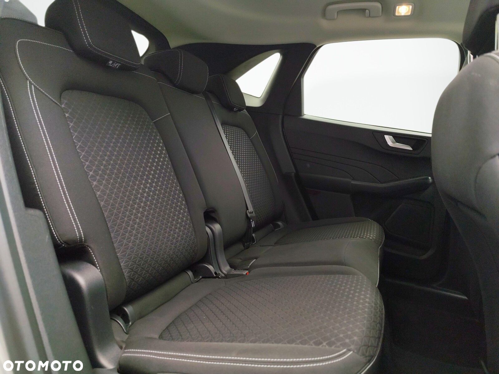 Ford Kuga - 19