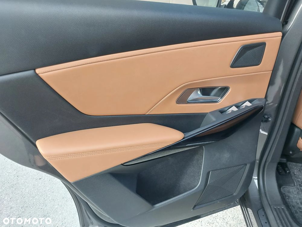DS Automobiles DS 7 Crossback 2.0 BlueHDi Grand Chic - 23