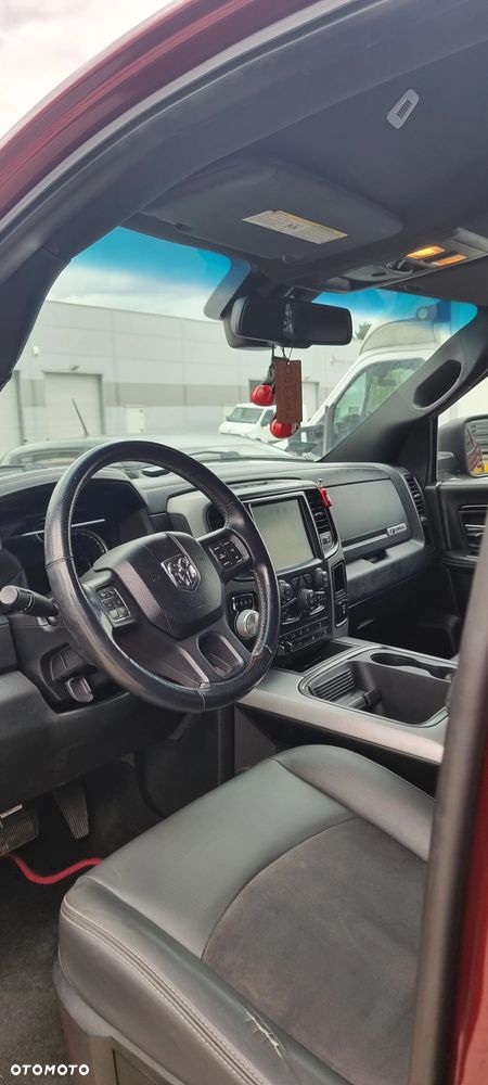 Dodge RAM - 22