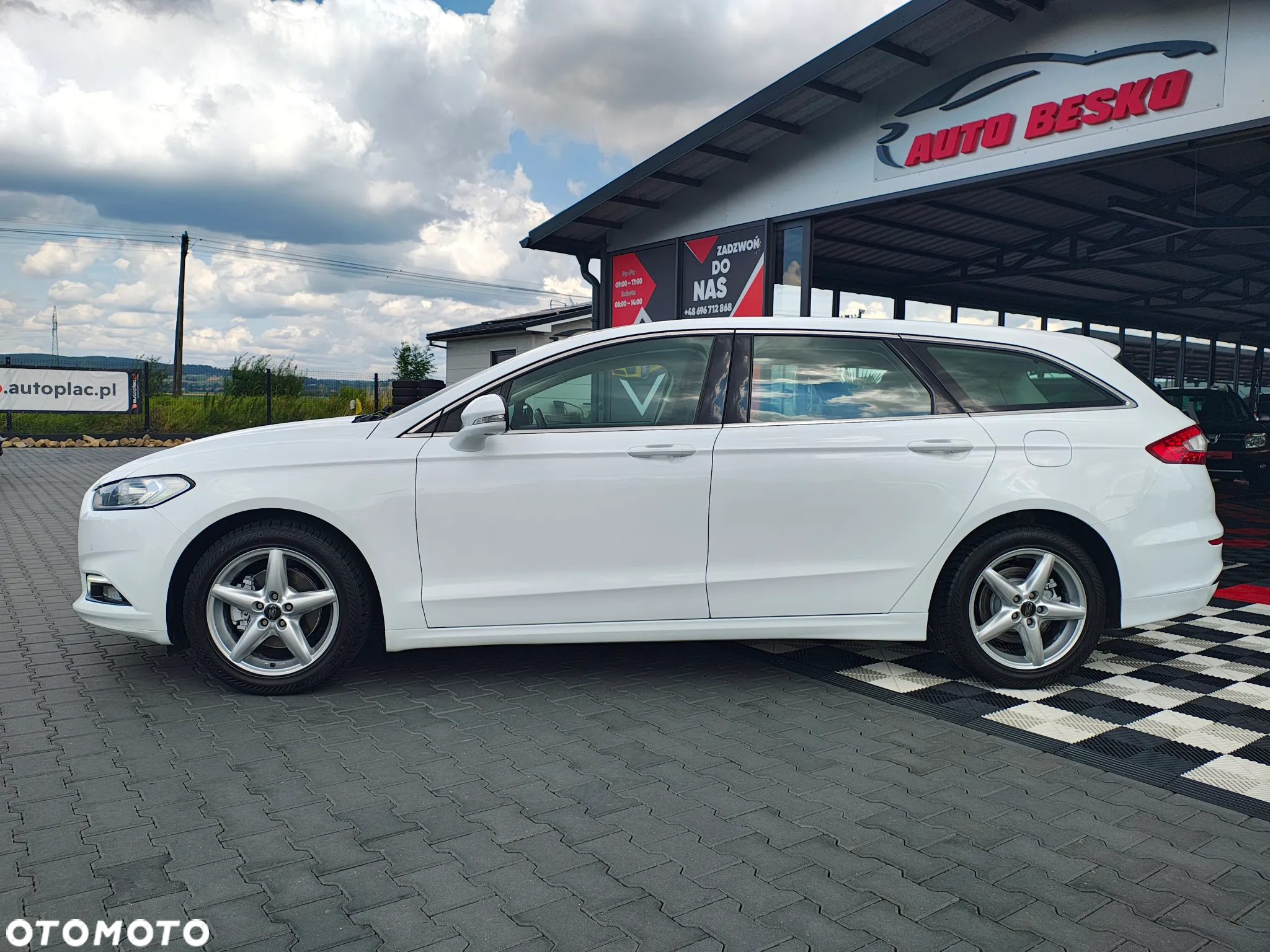 Ford Mondeo 1.5 TDCi Ambiente - 4