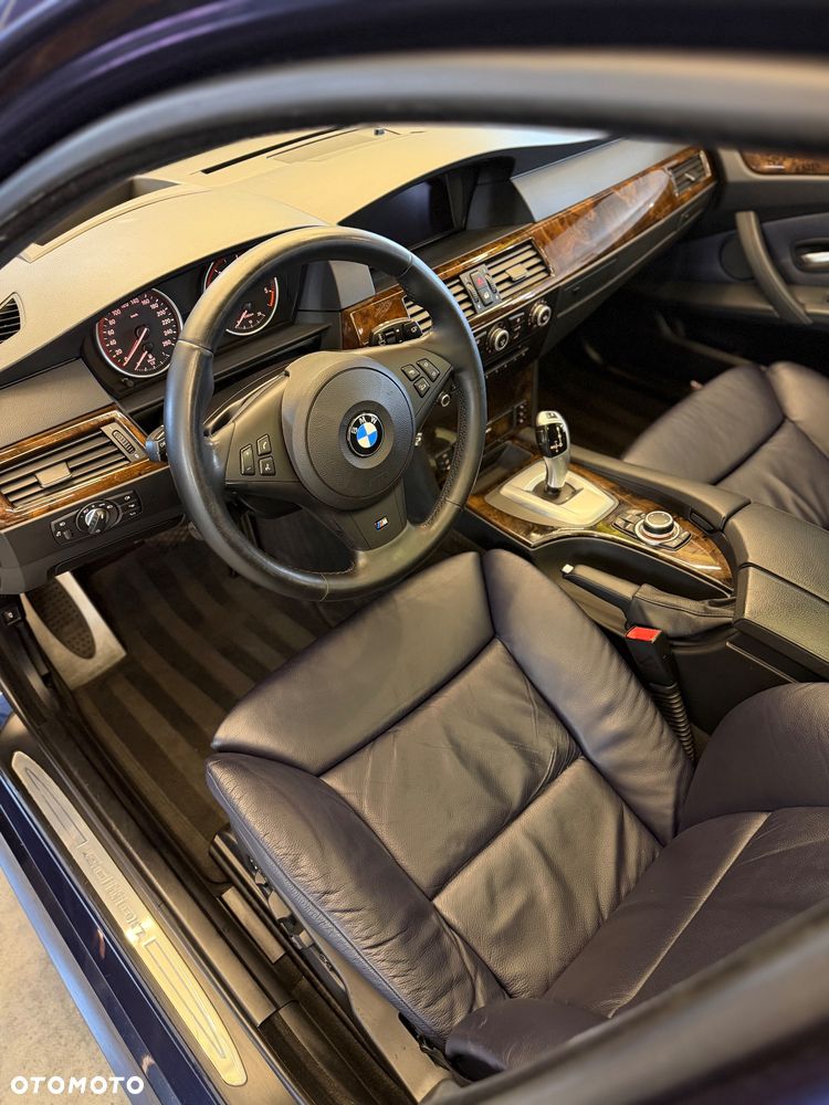 BMW Seria 5 530xd Edition Sport - 16