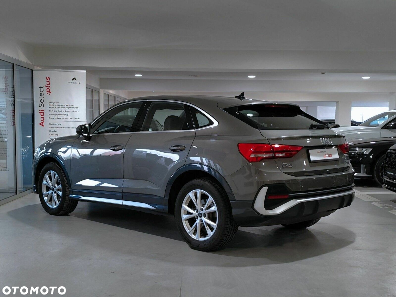 Audi Q3 Sportback - 8