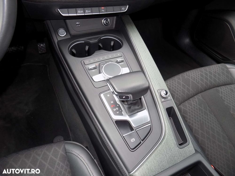 Audi A4 2.0 TDI S tronic Sport - 25