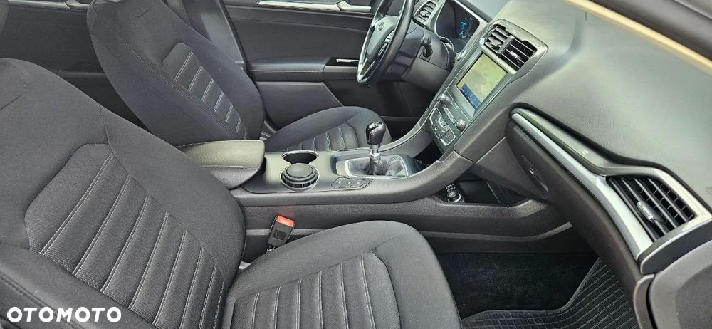 Ford Mondeo 2.0 EcoBlue Trend - 32