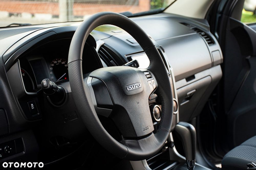 Isuzu D-Max 2.5 EC LS+ - 12