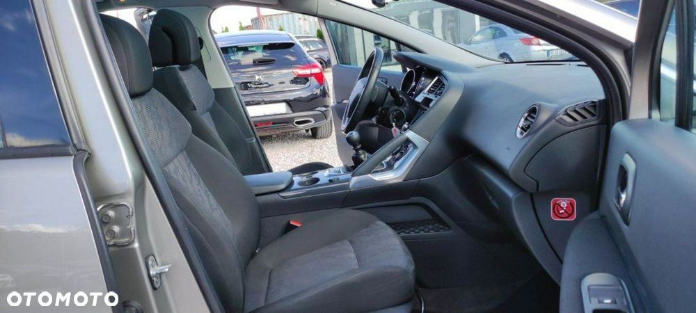 Peugeot 3008 HDi 150 Active - 6