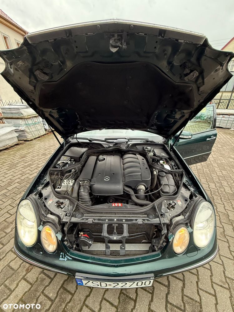 Mercedes-Benz Klasa E 220 CDI Elegance DPF - 25