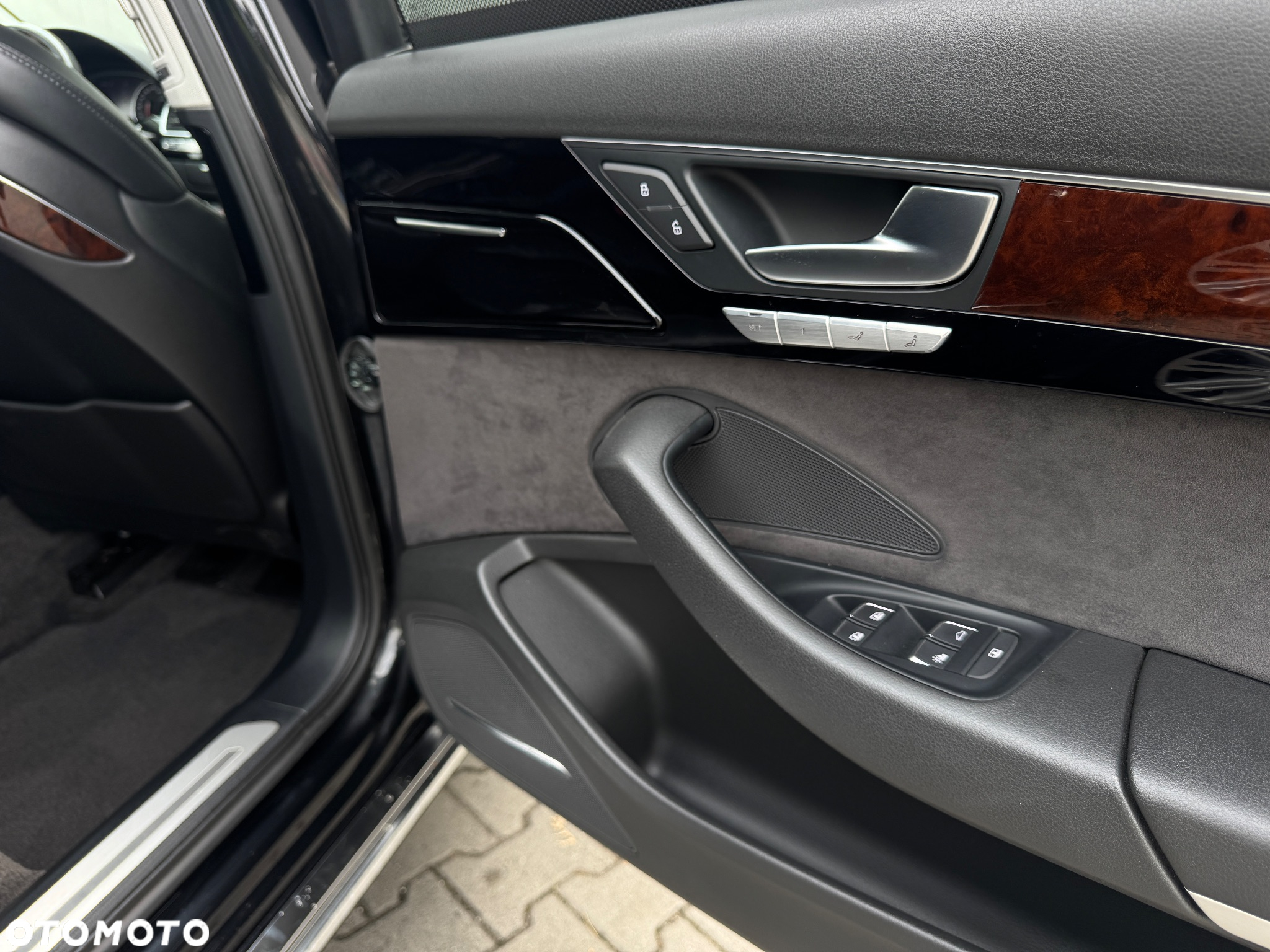 Audi A8 3.0 TDI L Quattro - 17