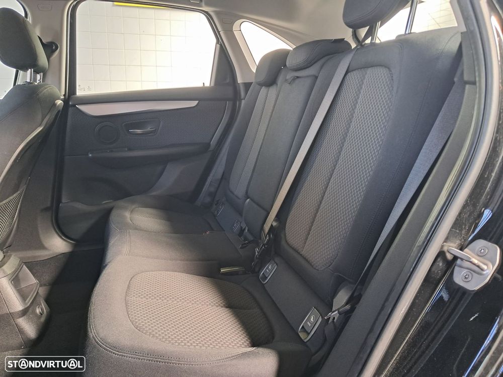 BMW 216 Active Tourer d - 8