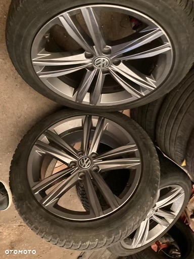 Volkswagen Arteon 2.0 TDI Bi-Turbo SCR 4Mot R-Line Edition DSG - 33