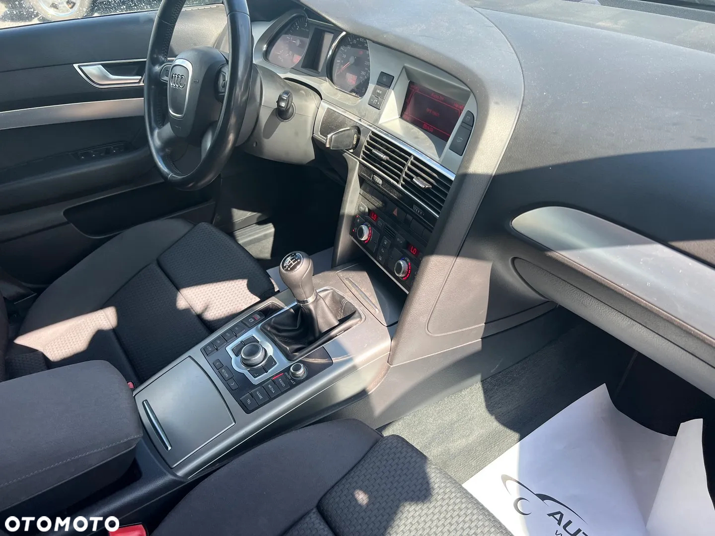 Audi A6 Avant 2.0 TDI - 17