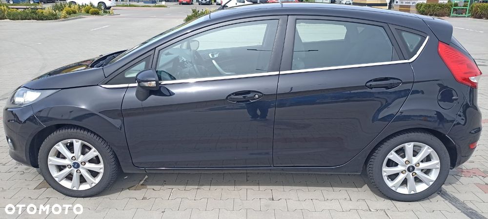 Ford Fiesta 1.25 Champions Edition - 3