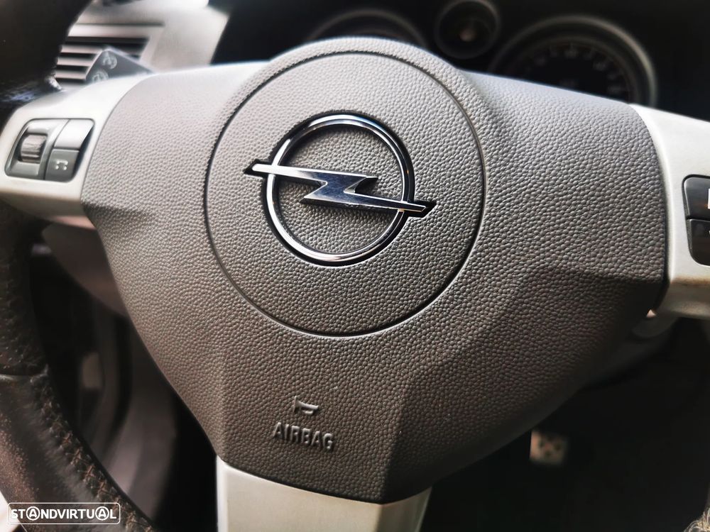 Opel Astra GTC 1.3 CDTI - 9