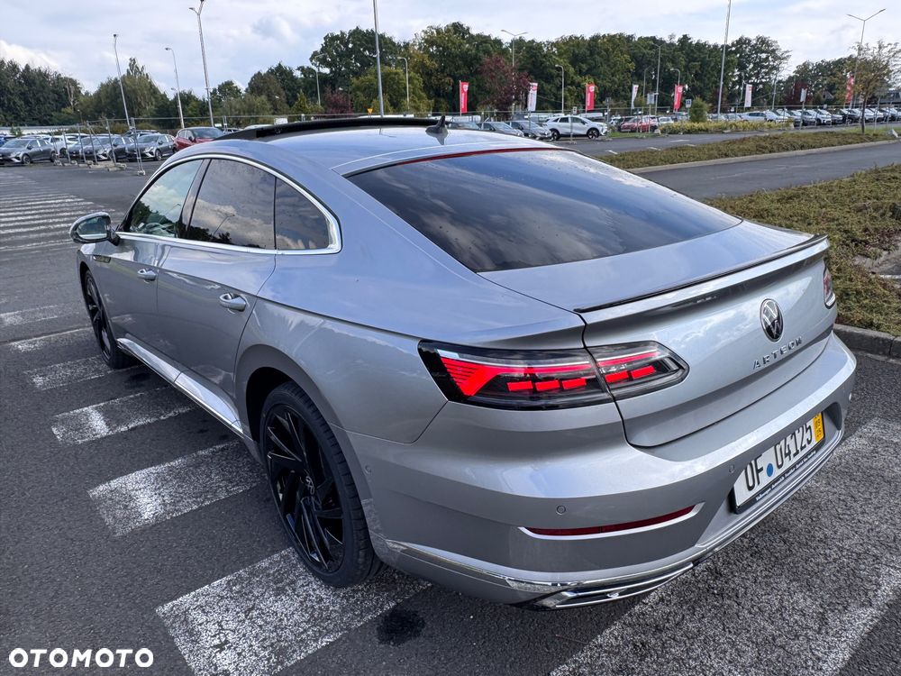 Volkswagen Arteon 2.0 TDI R-Line DSG - 12