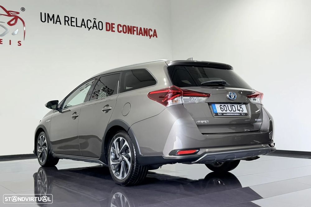 Toyota Auris Touring Sports 1.8 HSD Exclusive+Navi - 15