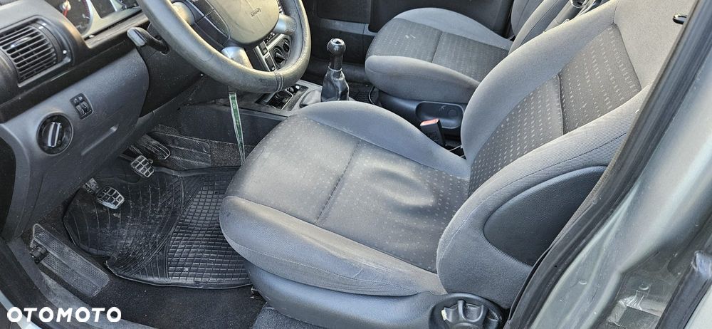 Ford Galaxy TDI Trend - 13