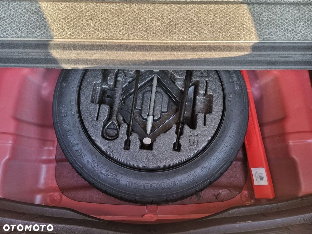 Hyundai i30 1.6 D GET - 26