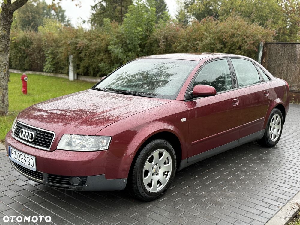 Audi A4 Limousine