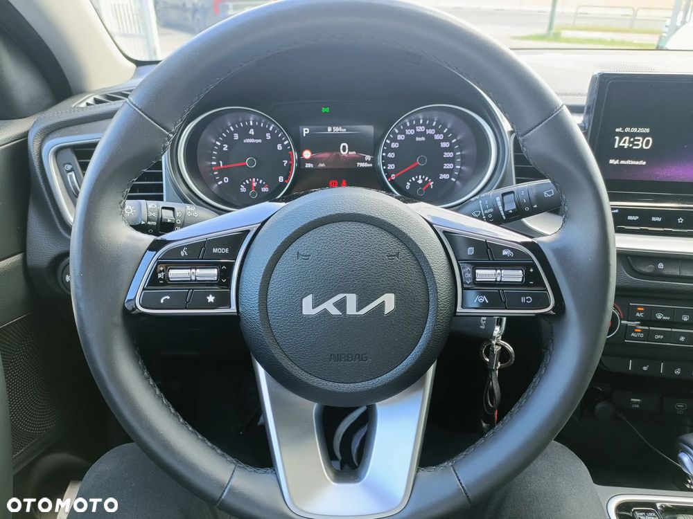 Kia XCeed 1.6 T-GDI M DCT - 13