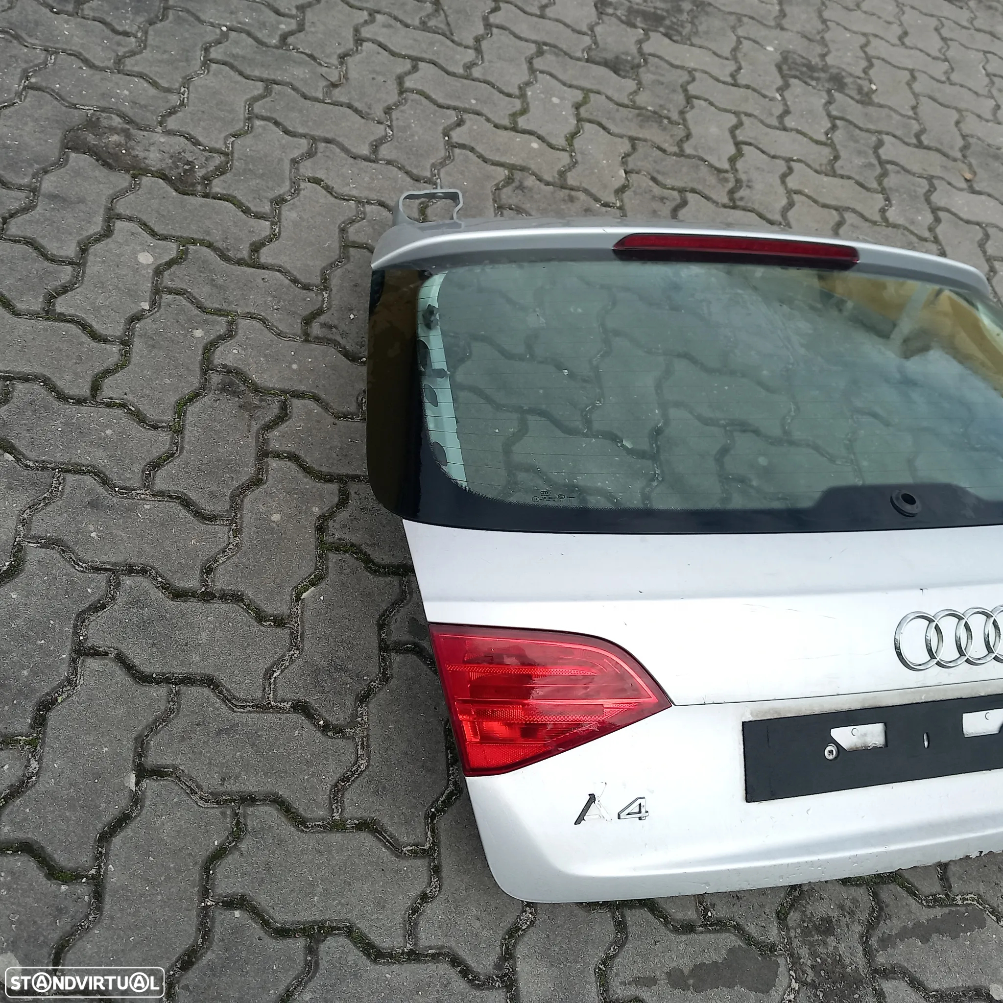 Mala completa audi a4 b8 ( tem o vidro partido ) - 2